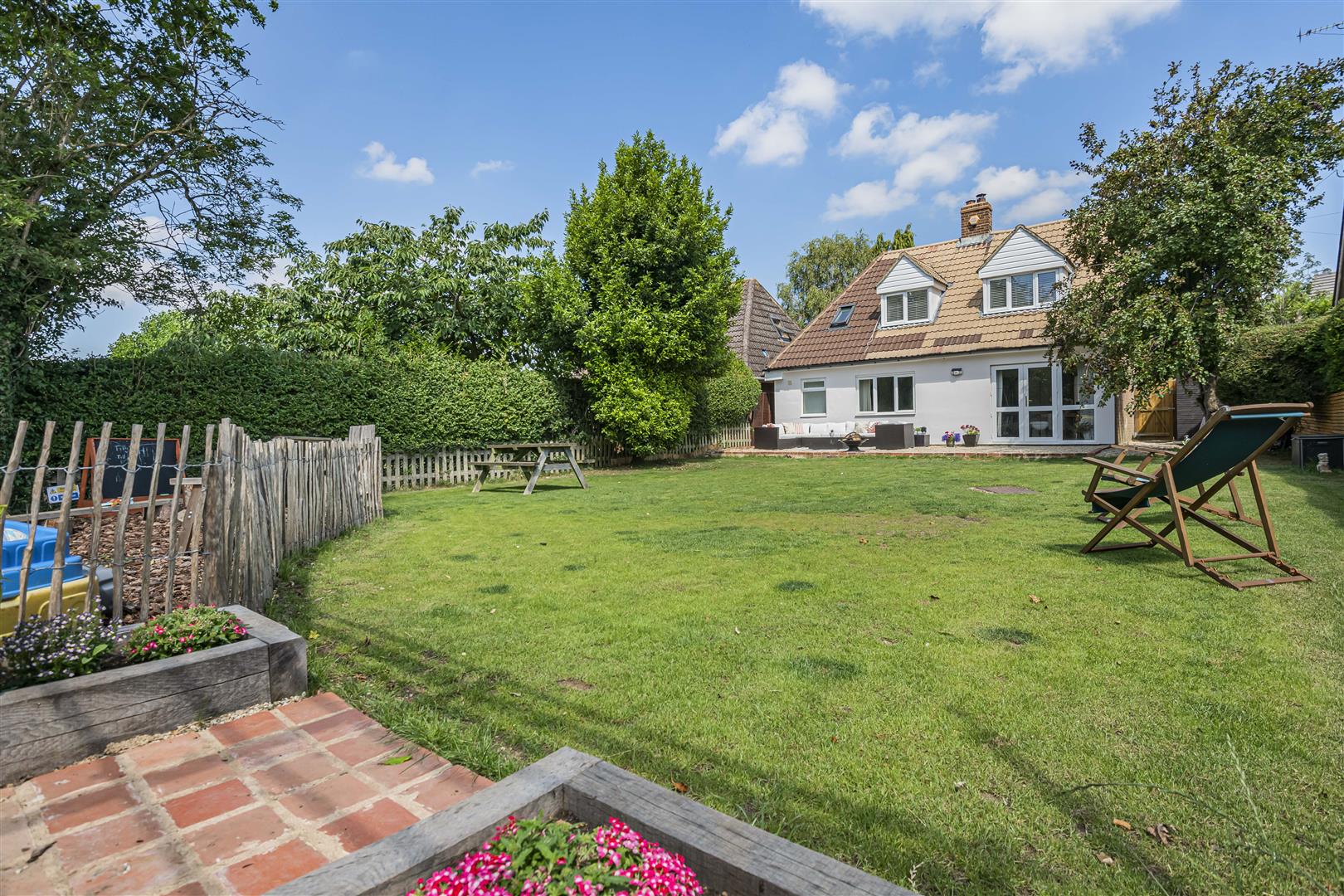 The Ridgeway, Nettlebed